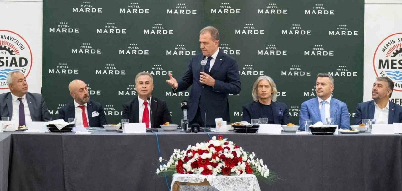Seçer: &quot;Mersin, gerçekten Mersin halkıyla yönetiliyor&quot;
