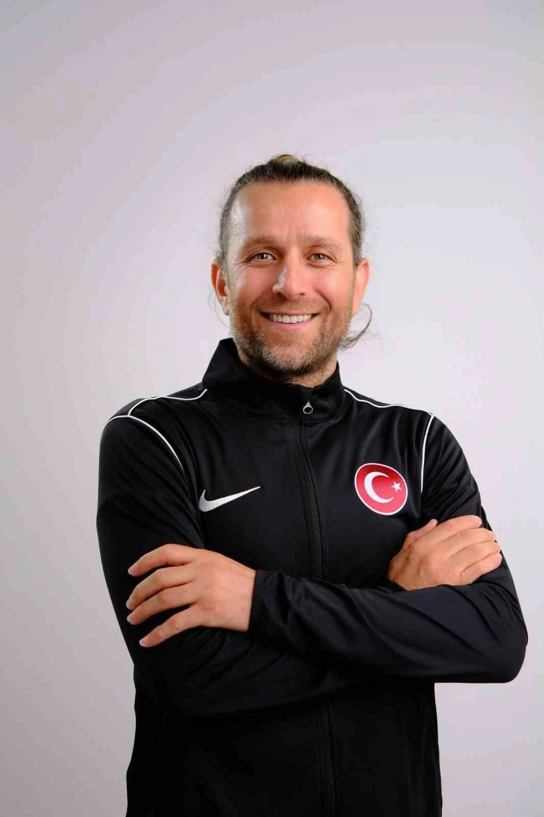 Sedat Atılgan&rsquo;a Kamerun milli takımından davet
