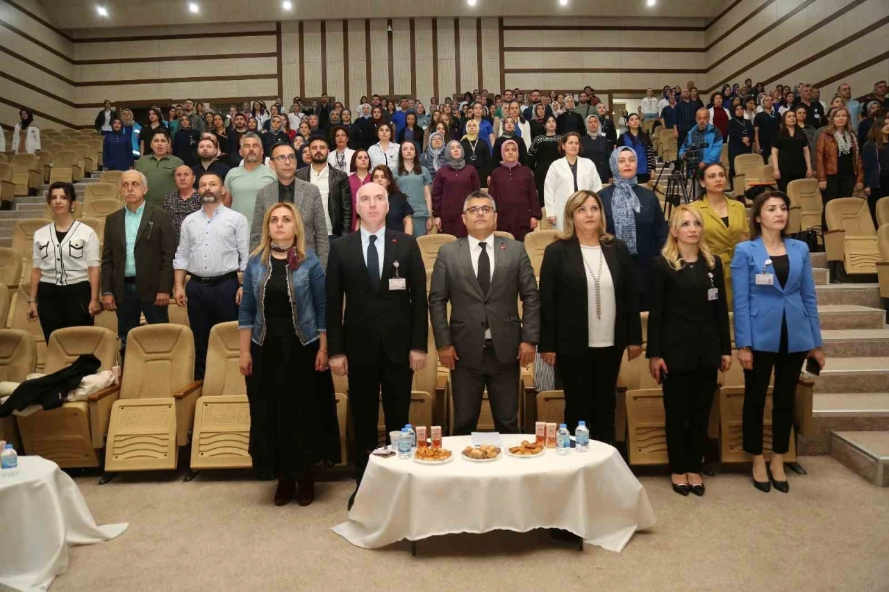 Şehir Hastanesinde &quot;Hemşireler haftası&quot; kutlaması
