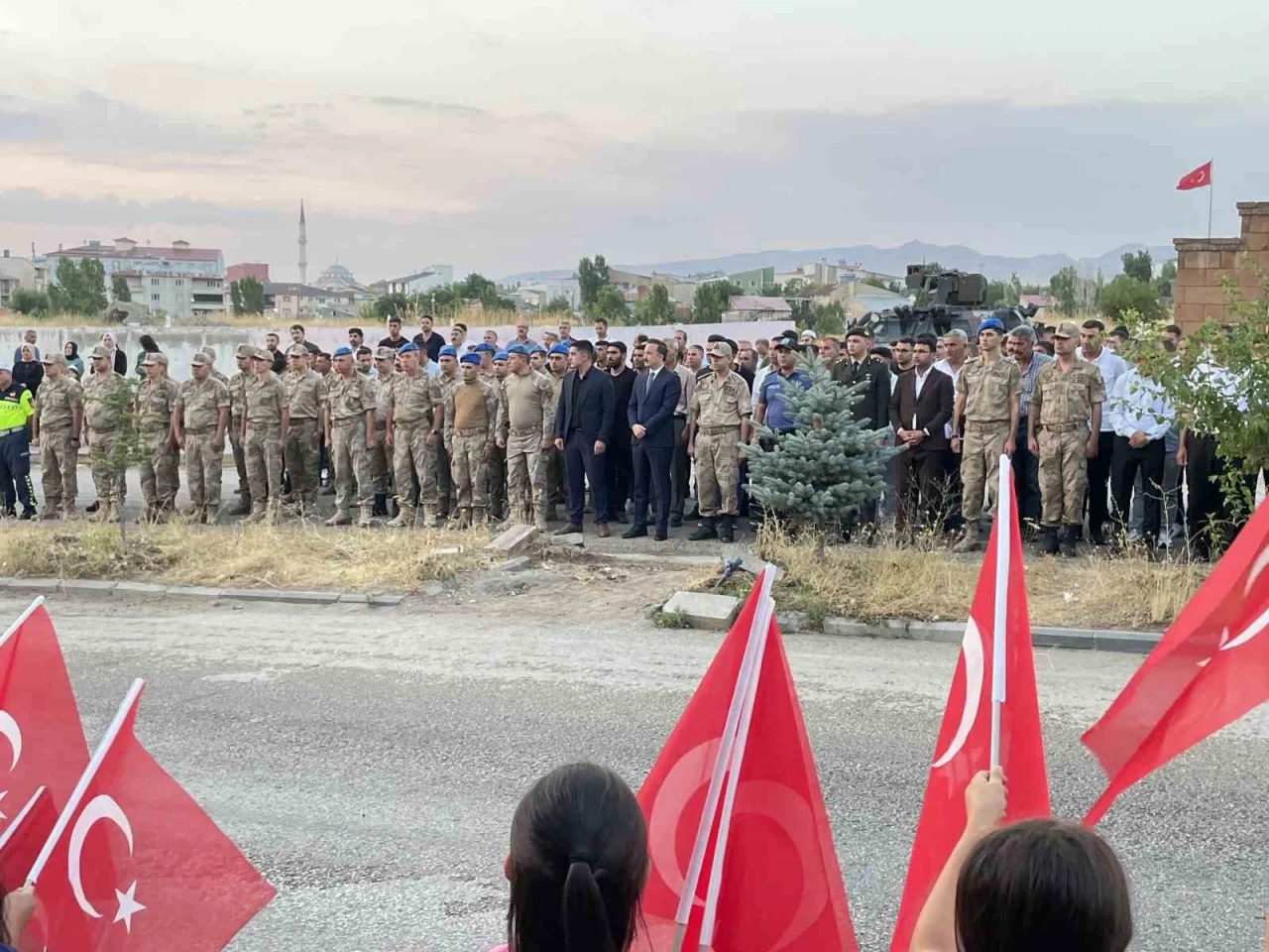 Şehit Binbaşı Arslan Kulaksız Malazgirt’te anıldı
