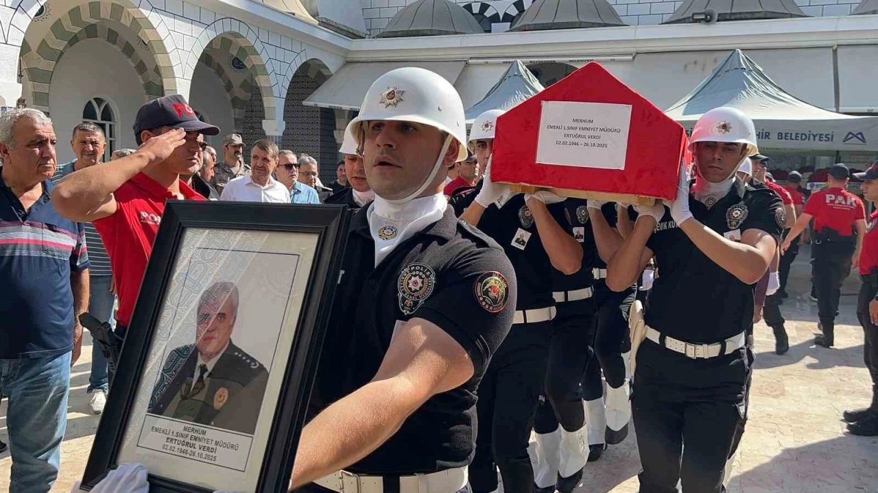 Åžehit Emniyet Müdürü AltuÄŸ Verdi’nin babası Mersin’de topraÄŸa verildi