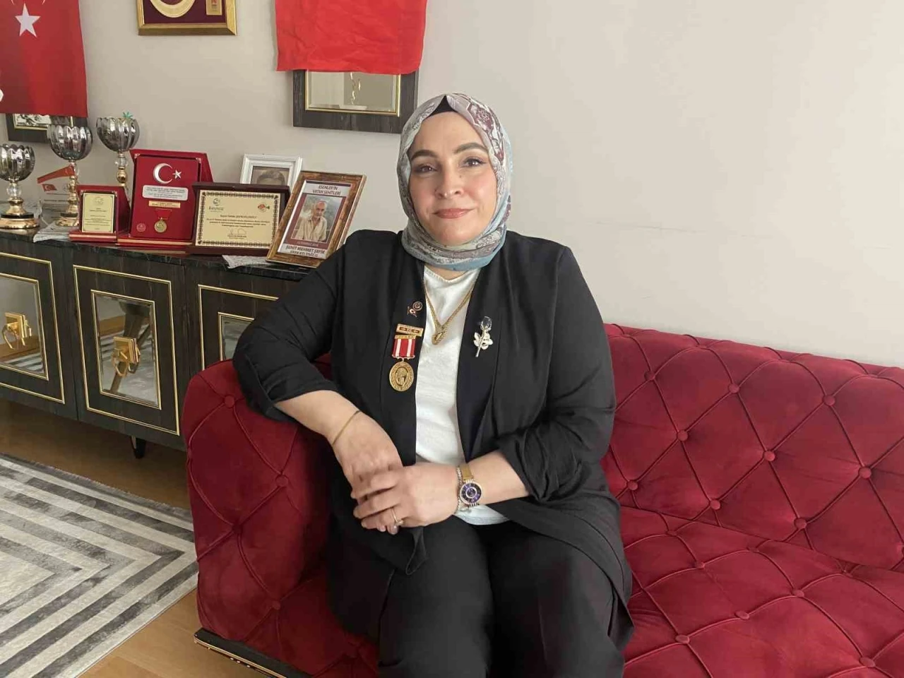 Şehit eşi ve Gazi Şefkatlioğlu: &quot;Ortada bir savaş yok, kardeş kardeşi vuruyordu&quot;
