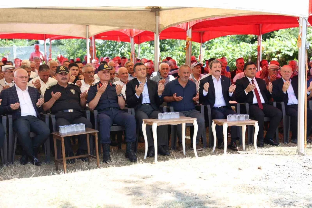 Şehit Mehmet Demirbaş i&ccedil;in Mevlid-i Şerif programı
