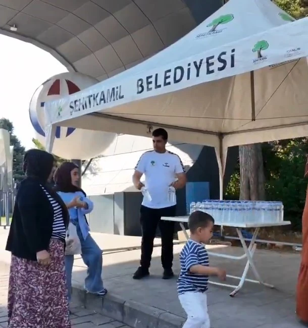 Şehitkamil Belediyesi’nden sınava giren öğrencilere destek
