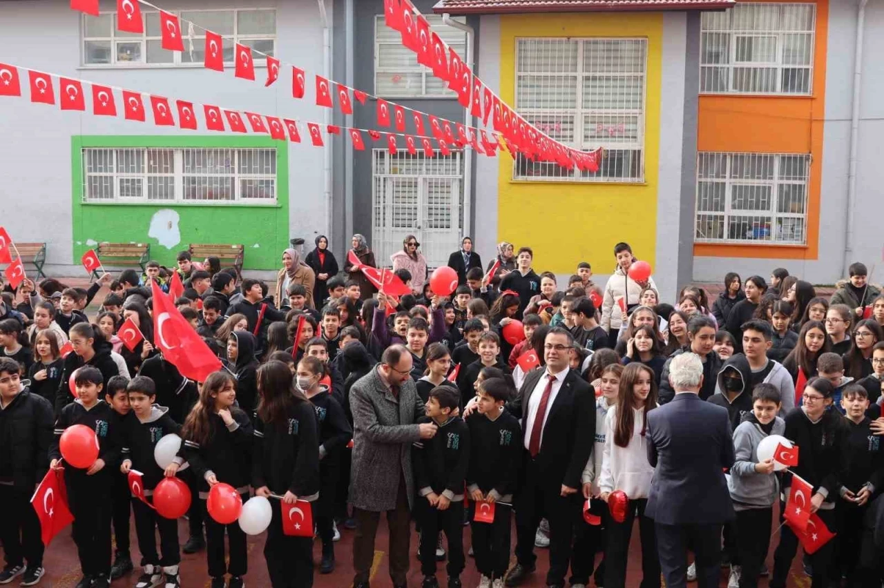 Şehitlik Ortakolu, tabuta sığmayan şehit Sel&ccedil;uk Paker&rsquo;in annesini konuk etti
