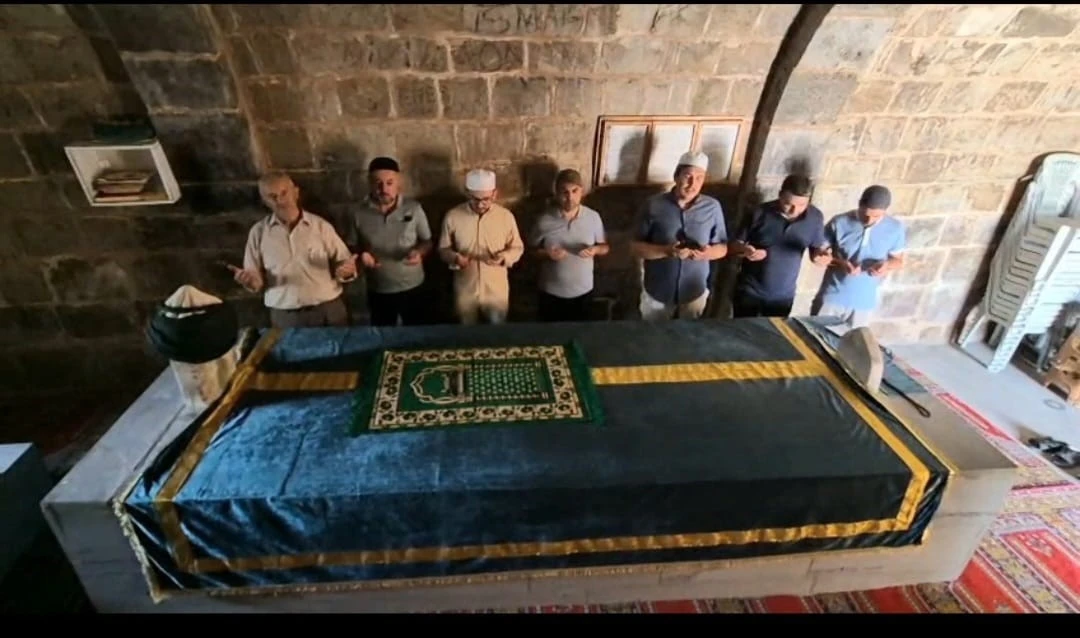 Şem’un El Gazi Türbesi’nde Gazze ve Yağmur Duası
