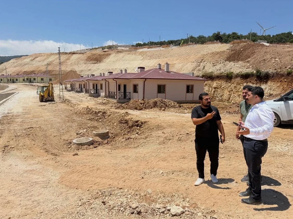 Şenk&ouml;y&rsquo;de afet konutları tamamlanma aşamasına geldi

