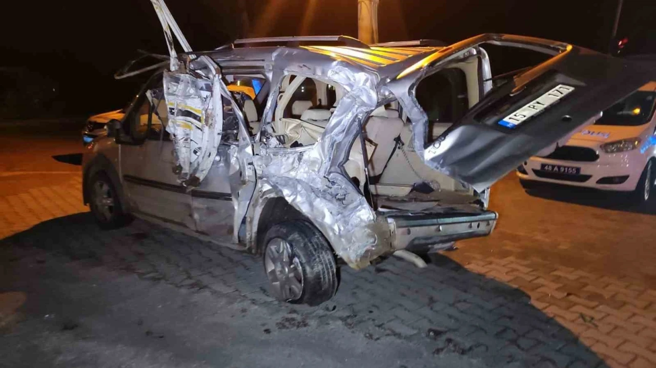 Seydikemer’de kaza: 2 yaralı
