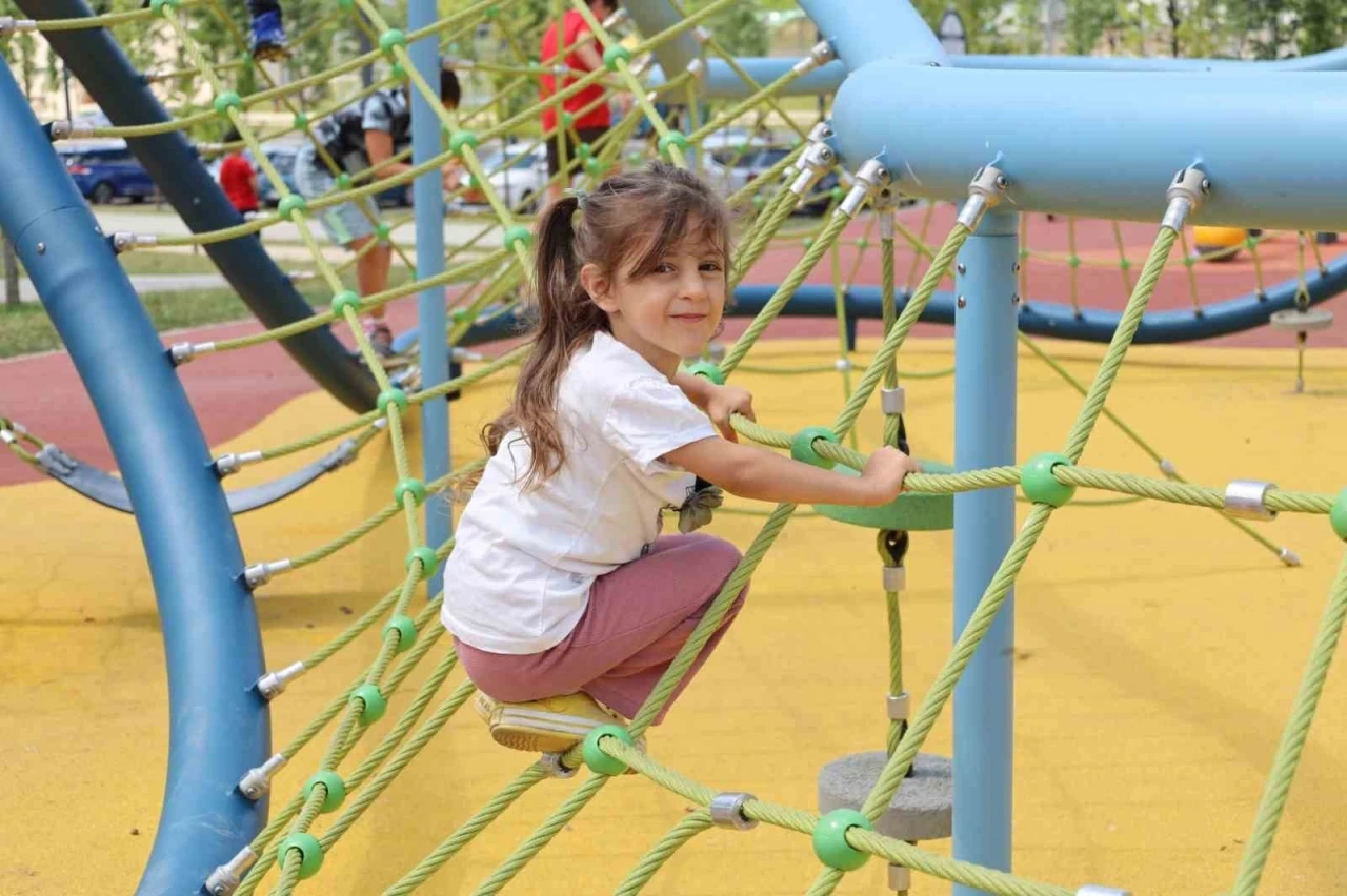 Seymen Millet Bahçesi, vatandaşların yeni uğrak noktası oldu
