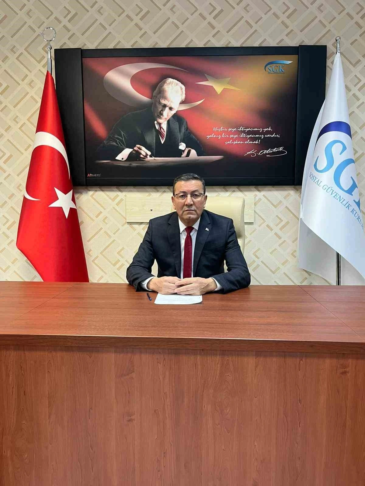 SGK K&uuml;tahya İl M&uuml;d&uuml;r&uuml; İsmail Sayar&rsquo;dan kayıt dışı istihdam uyarısı
