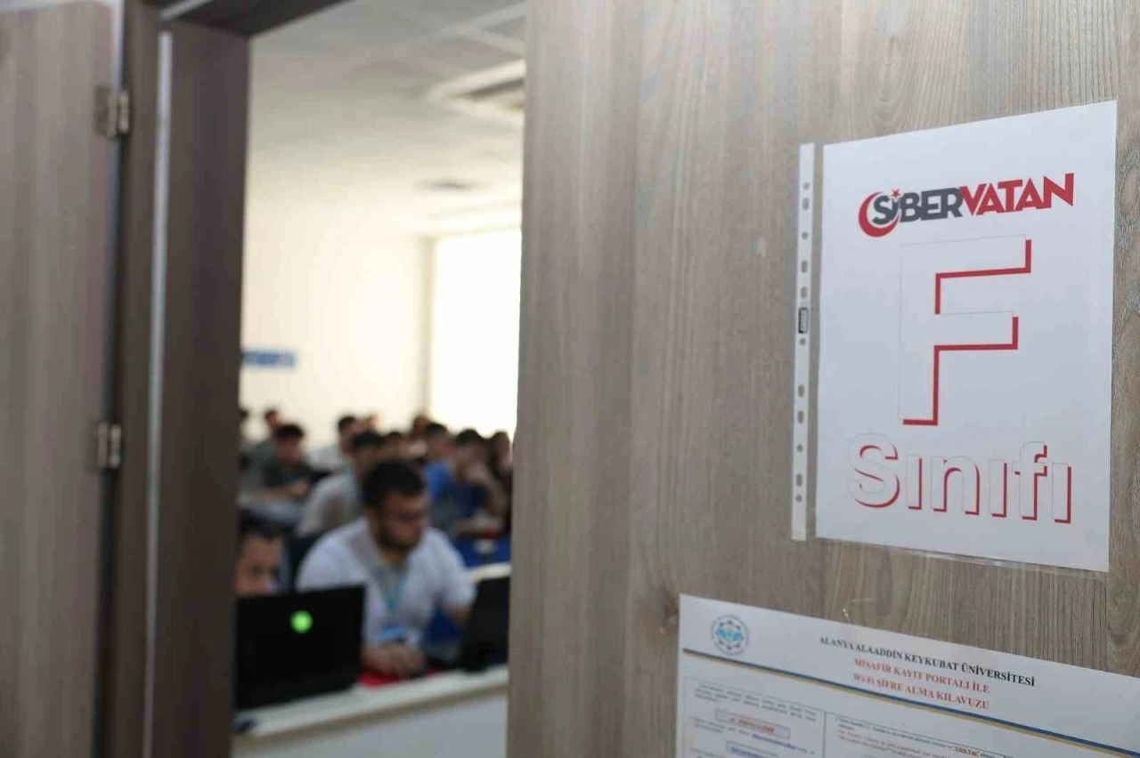 Siber Vatan BootCamp 2025, ALKÜ’de başladı
