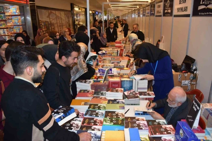 Siirt, kitap fuarına hazırlanıyor