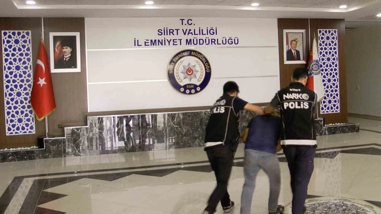 Siirt&rsquo;te 170 kilogram kubar esrar ele ge&ccedil;irildi: 1 kişi tutuklandı

