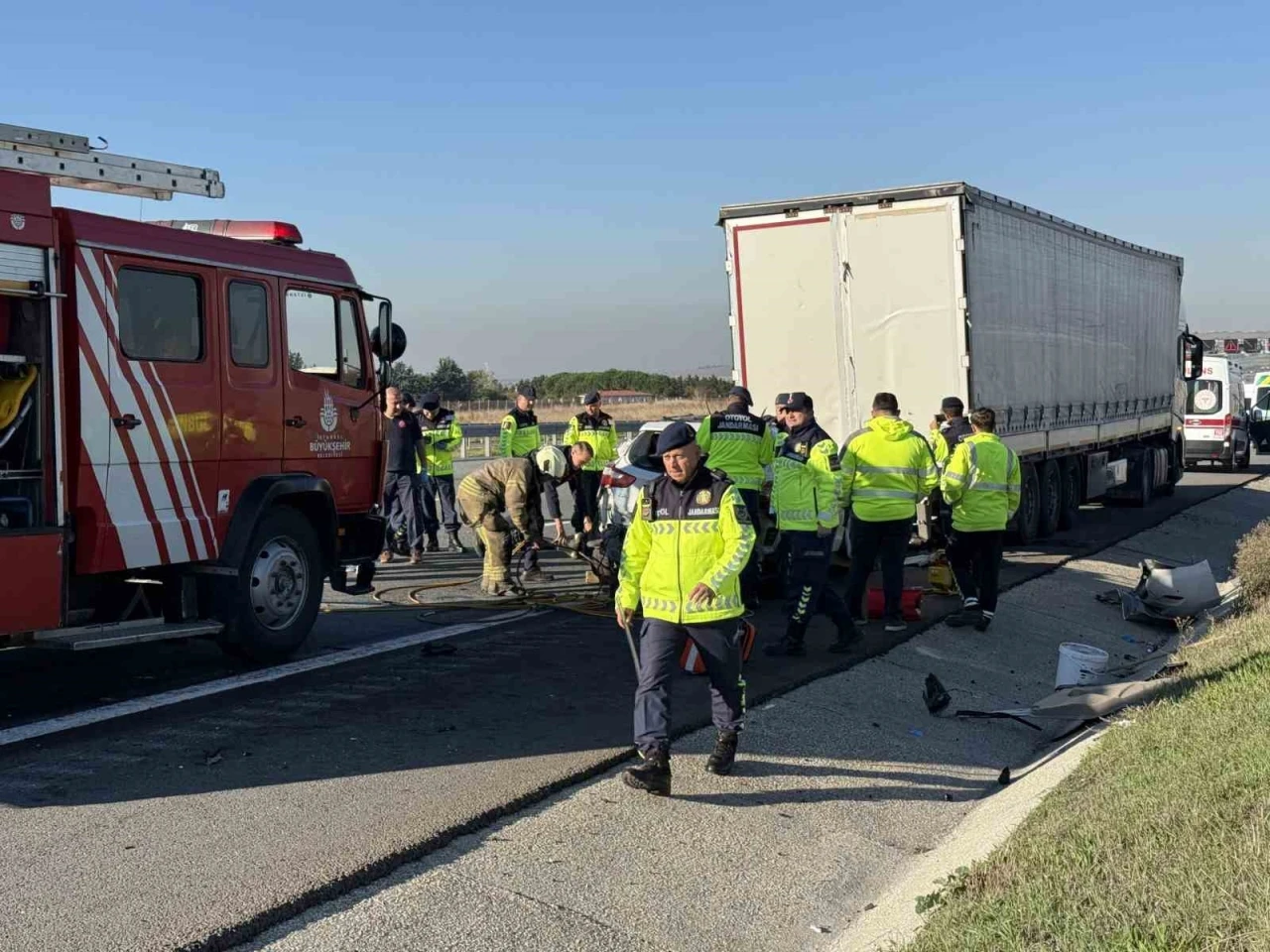 Silivri Kuzey Marmara Otoyolu’nda feci kaza: 1 ölü
