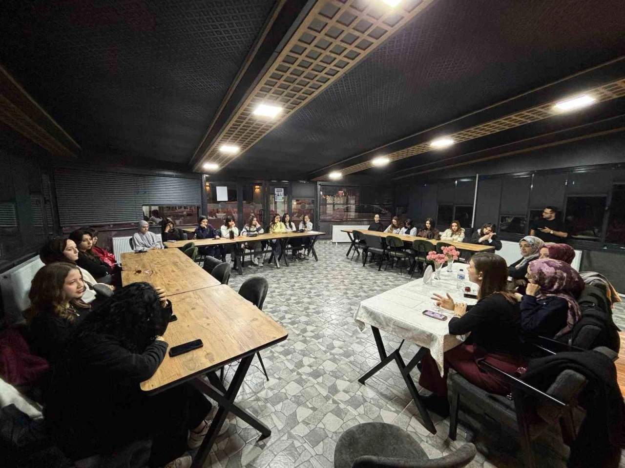 Simav&rsquo;da bağımlılıkla m&uuml;cadele semineri
