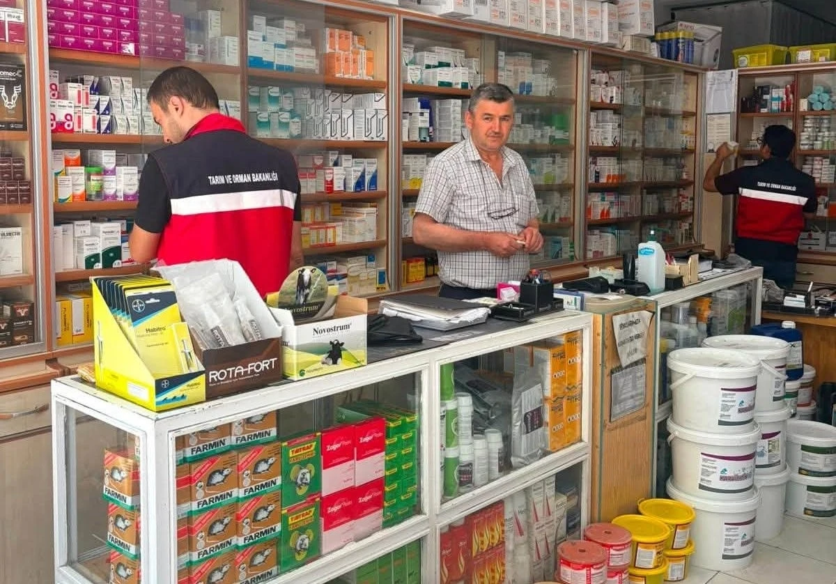Simav&rsquo;da veteriner hekim klinikleri denetlendi
