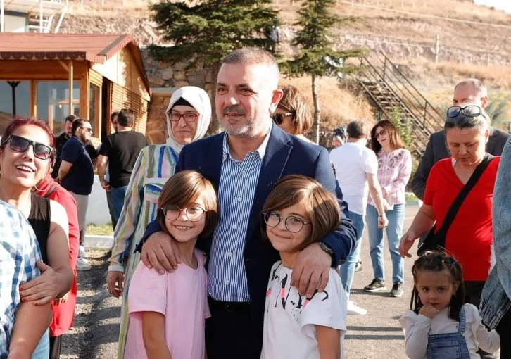 Sincan Belediyesinden &ccedil;&ouml;lyaklı vatandaşlara &ouml;zel piknik
