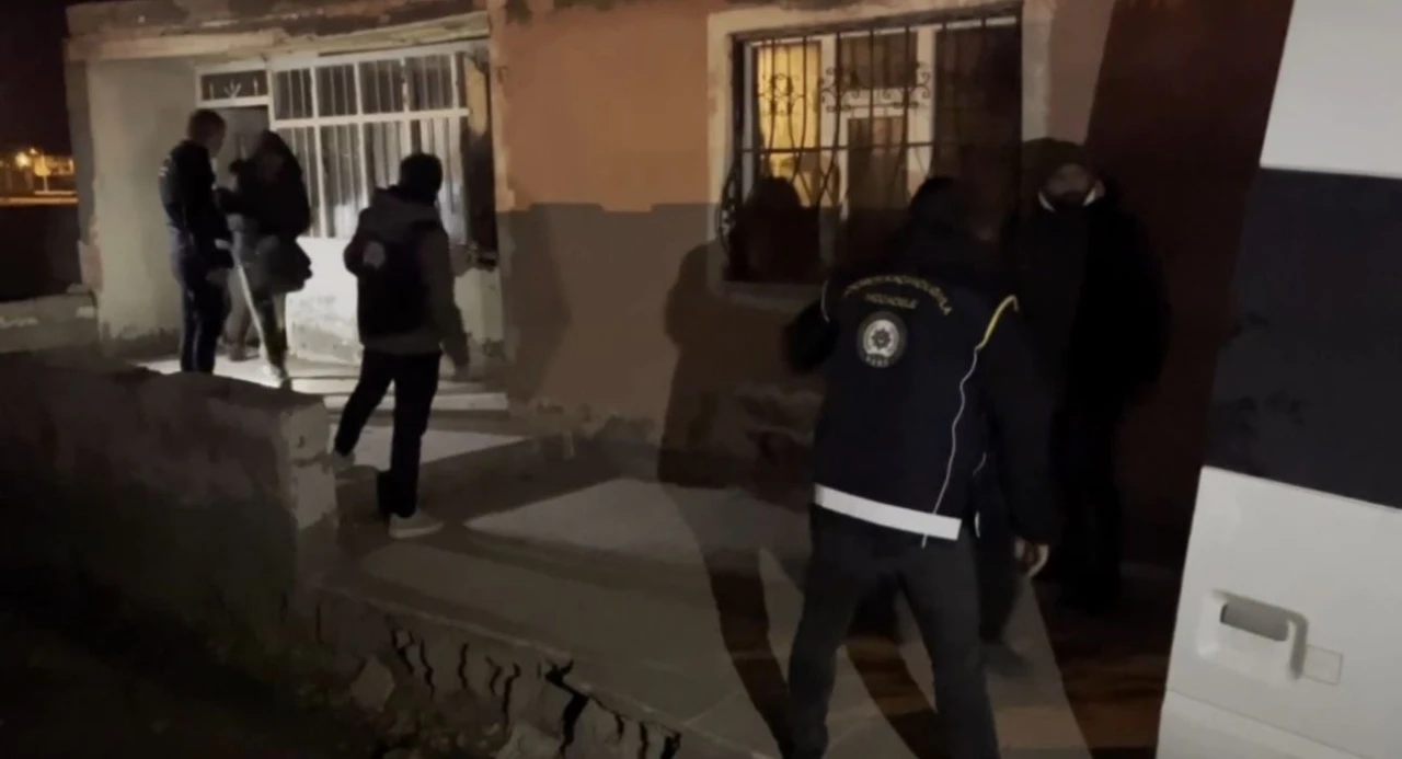 Sınırda nefes kesen operasyon: 24 düzensiz göçmen yakalandı