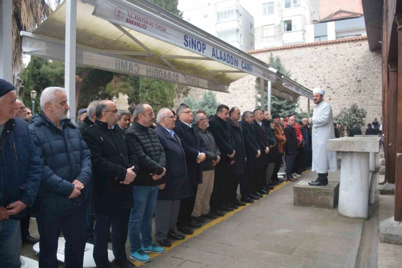 Sinop’ta Filistinliler için gıyabi cenaze namazı