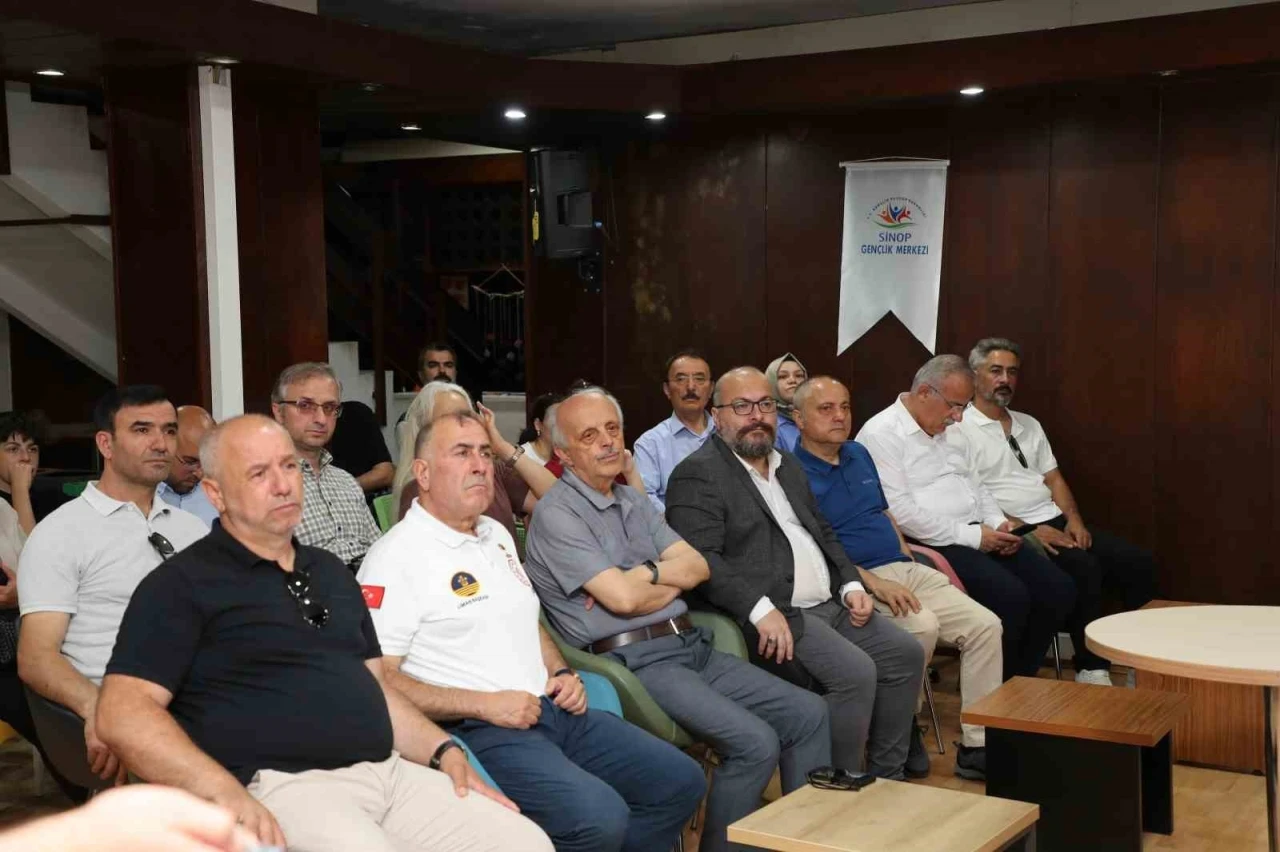 Sinop’ta iklim değişikliğinin bölgesel balıkçılığa etkileri konuşuldu
