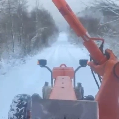 Sinop&rsquo;ta kar yağışı: 34 k&ouml;y yolu ulaşıma kapandı
