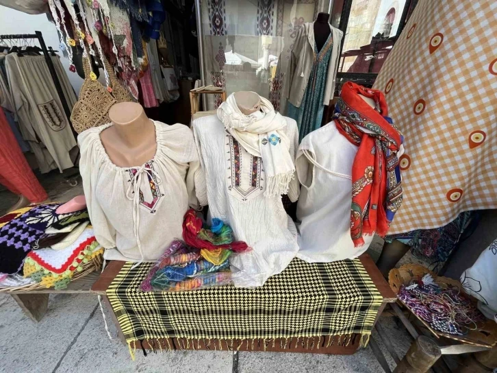 Sinop&rsquo;ta keten dokuma sanatı yeniden hayat buluyor
