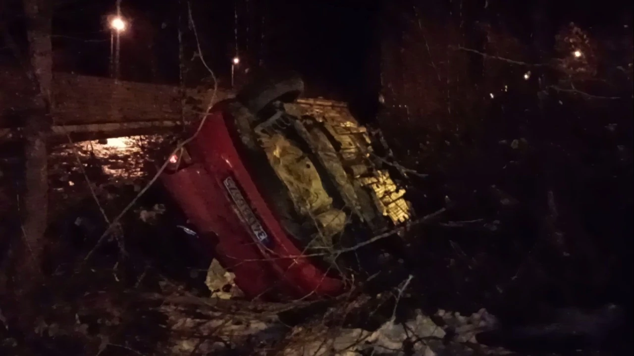 Sinop&rsquo;ta takla atan otomobilin s&uuml;r&uuml;c&uuml;s&uuml; hayatını kaybetti
