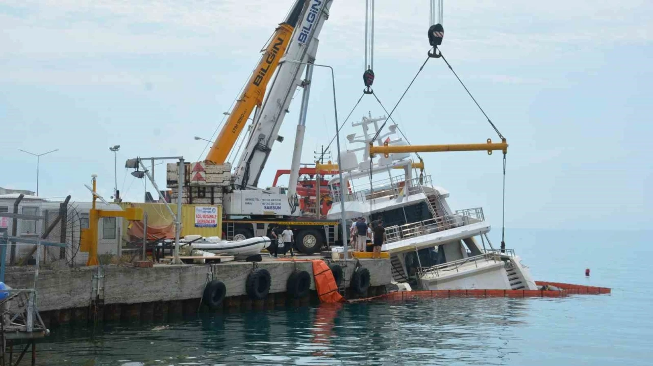 Sinop&rsquo;ta yan yatan yattan y&uuml;kselen dumanlar ekipleri alarma ge&ccedil;irdi
