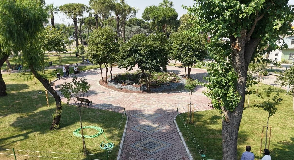 Şirinyer Parkı&rsquo;nda b&uuml;y&uuml;k d&ouml;n&uuml;ş&uuml;m tamamlandı
