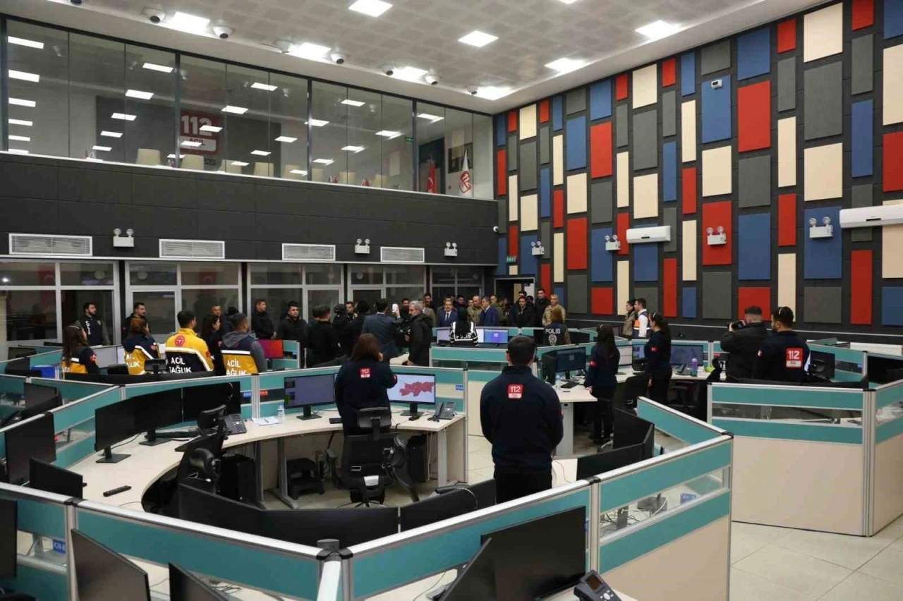 Şırnak&rsquo;ta 112&rsquo;ye d&uuml;şen her 10 &ccedil;ağrının 6&rsquo;sı asılsız
