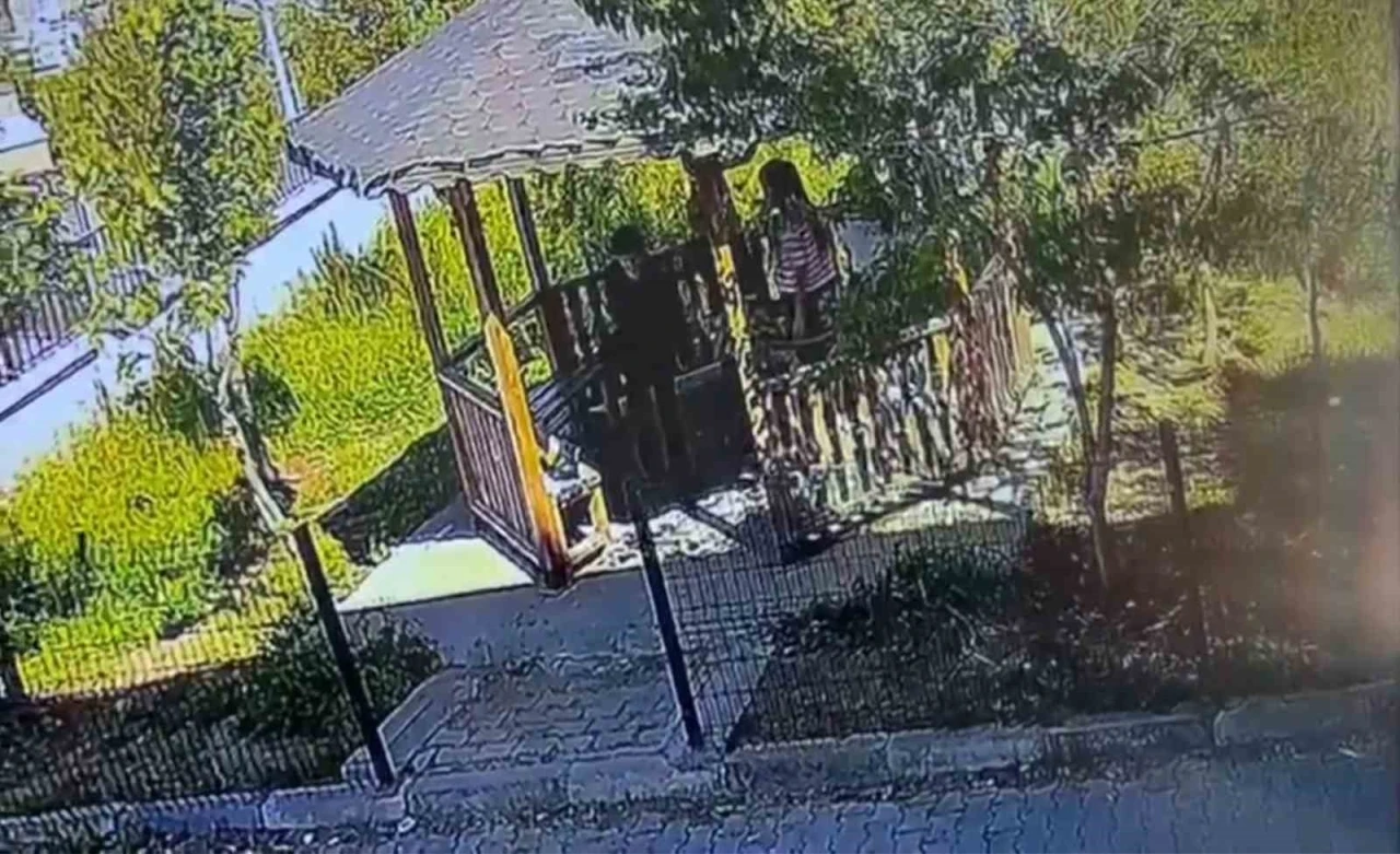Şırnak’ta boğazına cisim kaçan öğrenci Heimlich müdahalesiyle kurtarıldı
