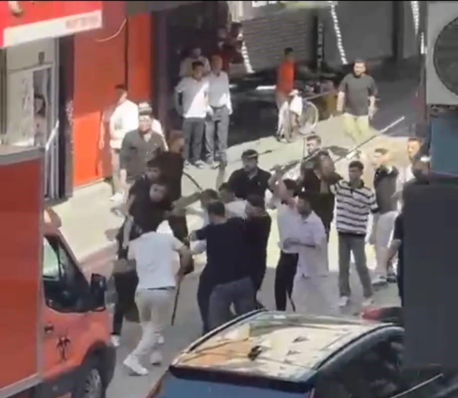 Şırnak’ta iki grup arasında taşlı sopalı kavga: 3 kişi yaralı
