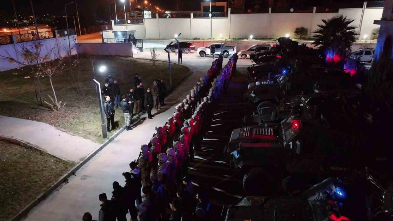 Şırnak&rsquo;ta yeni yıl tedbirleri &uuml;st seviyede: 2026 emniyet mensubu sahada olacak
