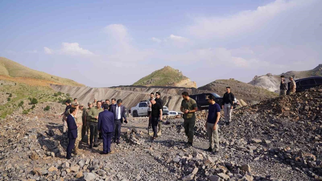 Şırnak Valisi Ekici’den Cudi Dağı’nda inceleme
