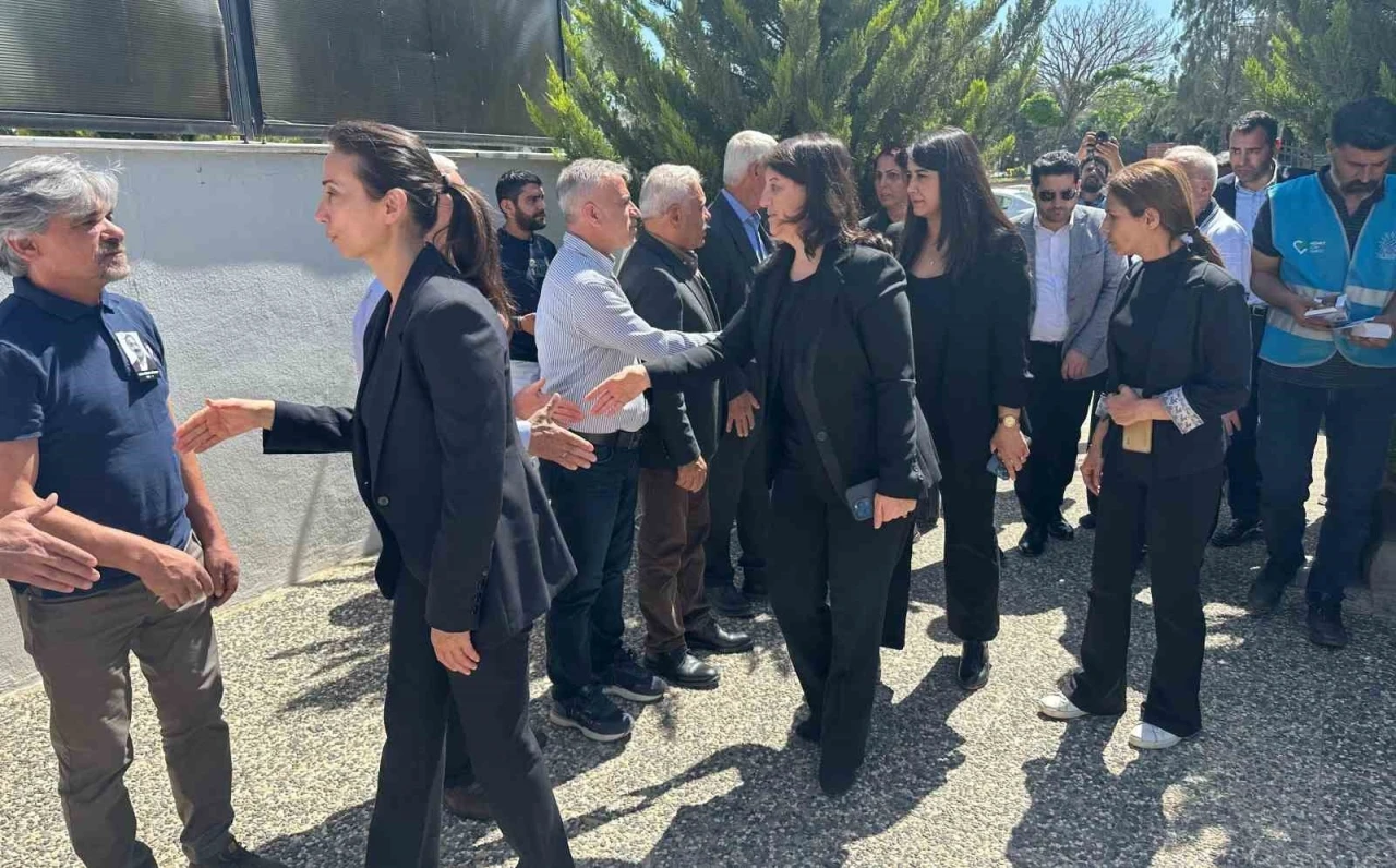 Sırrı Süreyya Önder için Adıyaman’da taziye kabul ediliyor
