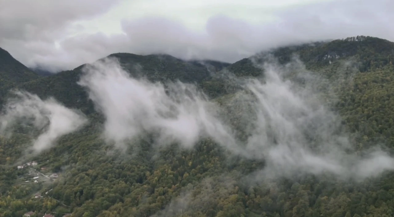 Sis bulutlarıyla kaplanan Çankırı’da mest eden görüntüler
