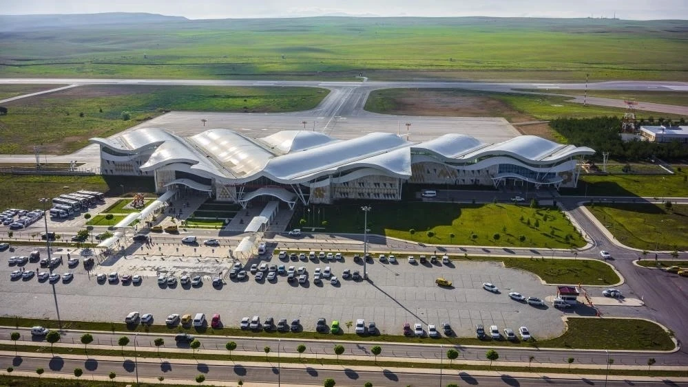 Sivas Nuri Demirağ Havalimanı’nı 9 ayda 395 bine yakın kişi kullandı