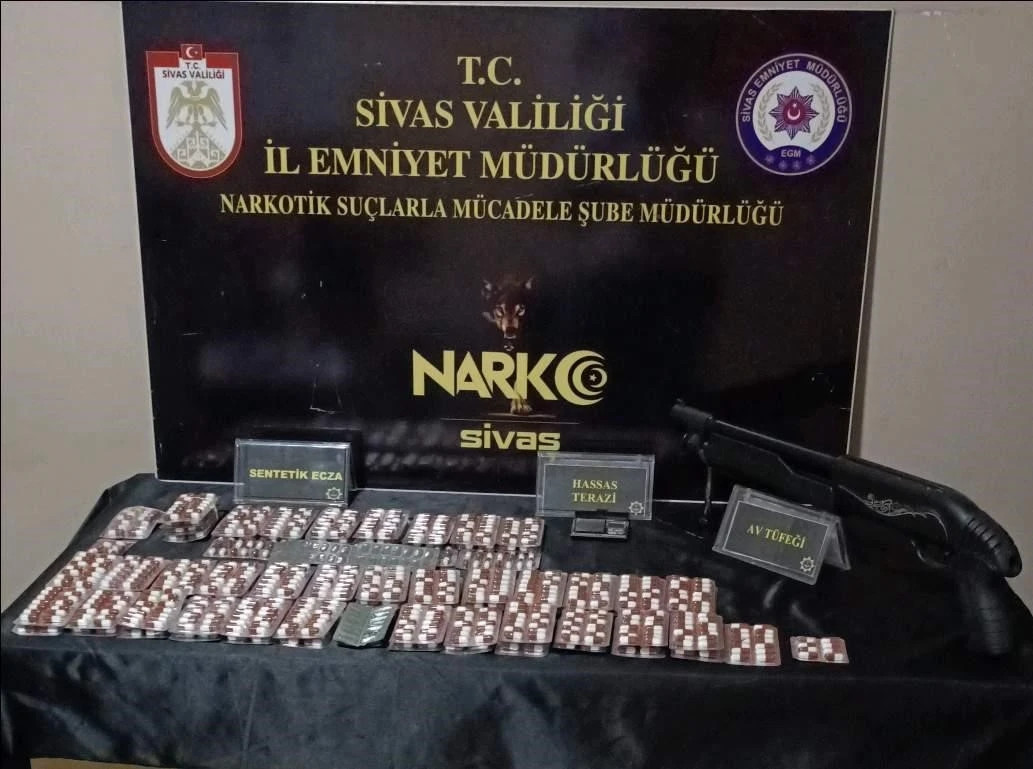 Sivas’ta 4 uyuşturucu taciri tutuklandı