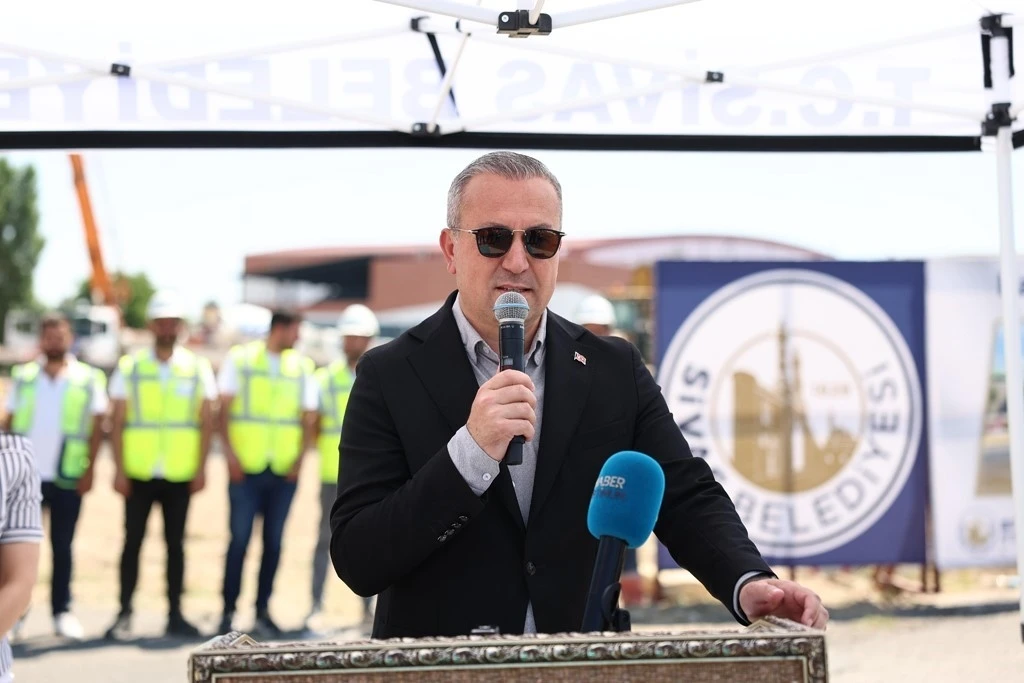 Sivas’ta açık termal havuzlar için ilk beton atıldı
