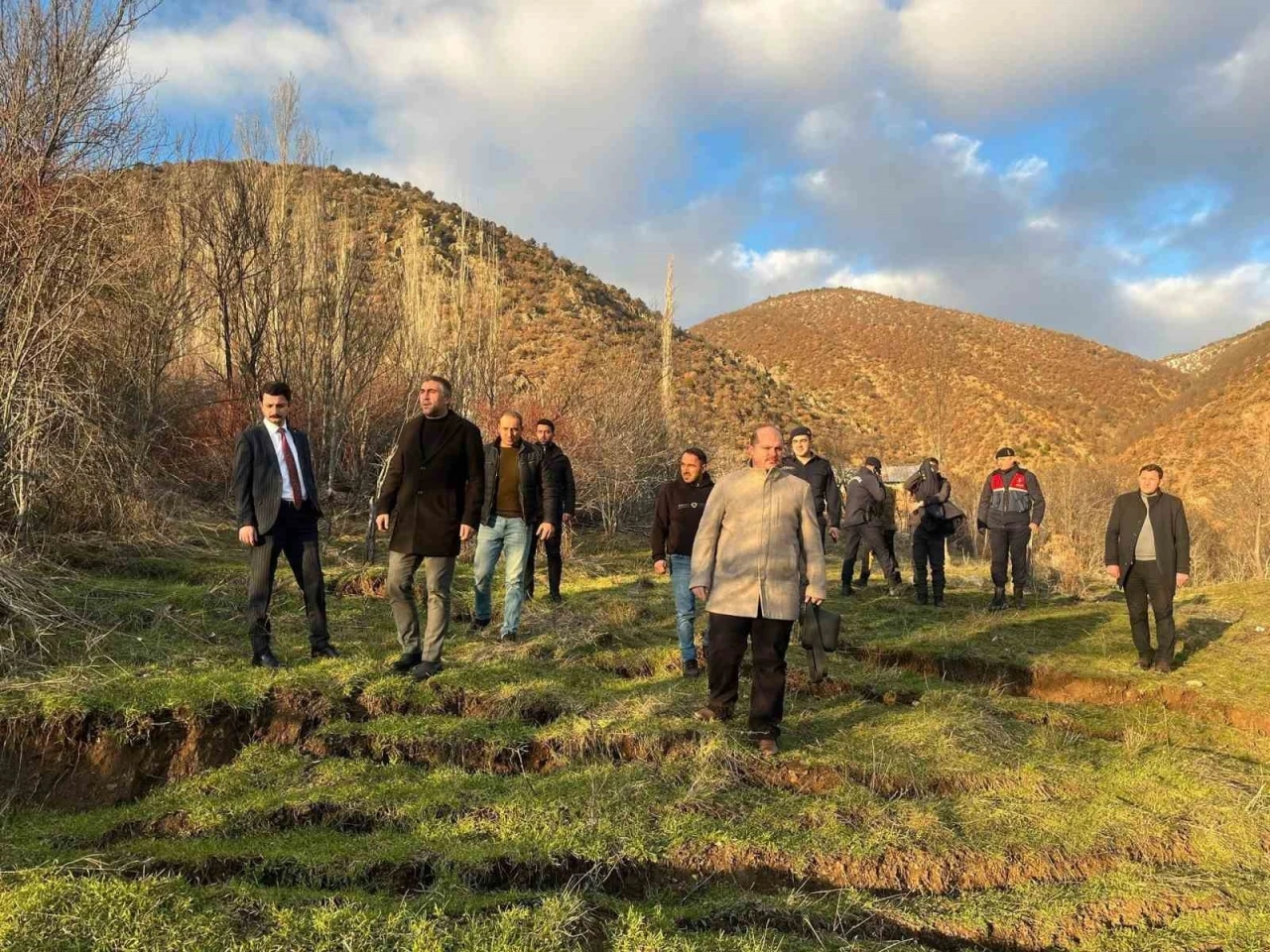 Sivas&rsquo;ta heyelan paniği
