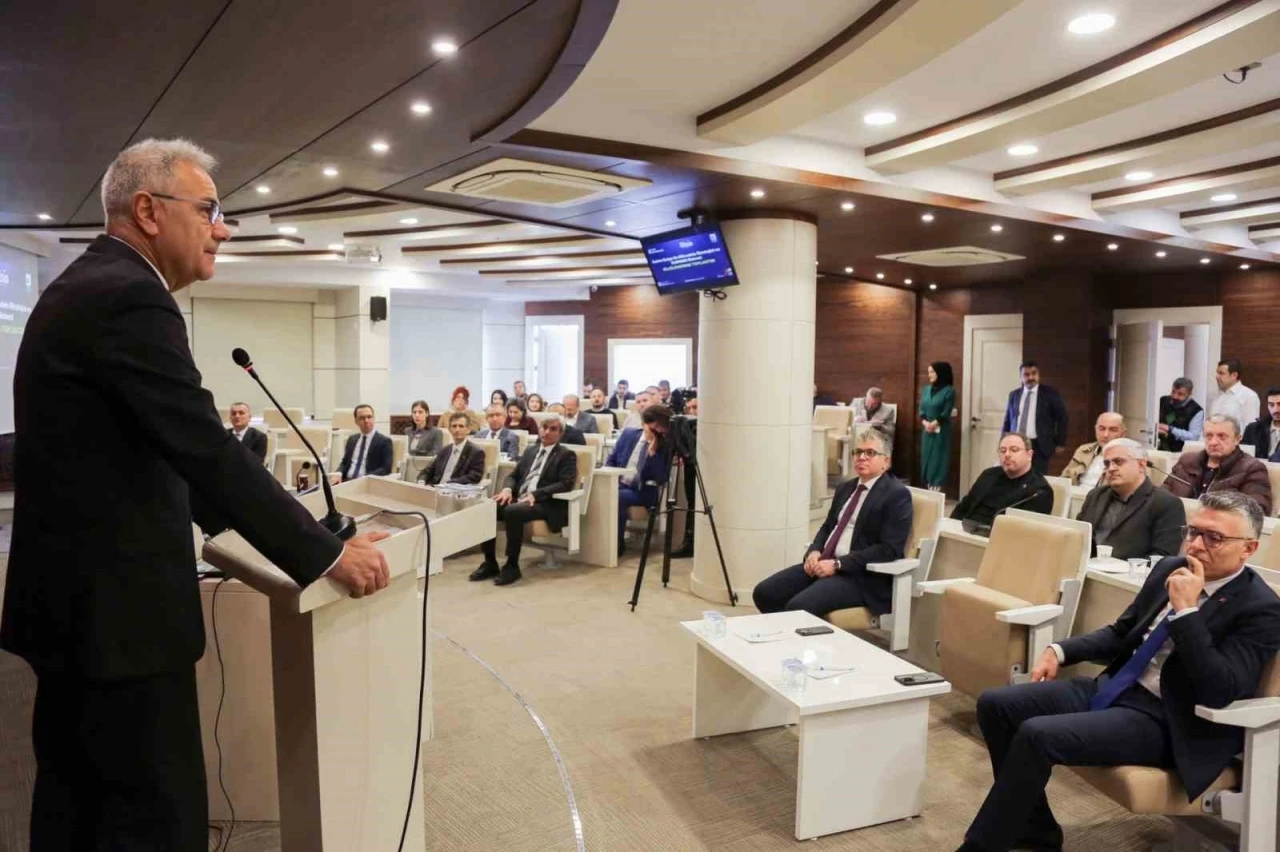 Sivas’ta iş dünyasına sahte belge alarmı
