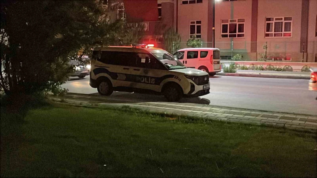 Sivas’ta silahlı ve bıçaklı kavga: 4 yaralı
