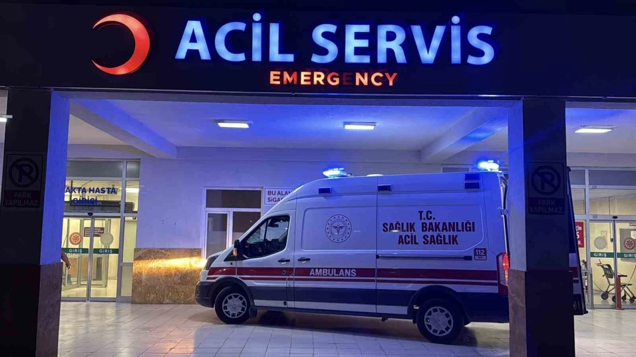 Sivas’ta trafik kazası geçiren Bitlis eski Valisi Karaömeroğülu’nun durumu ciddiyetini koruyor
