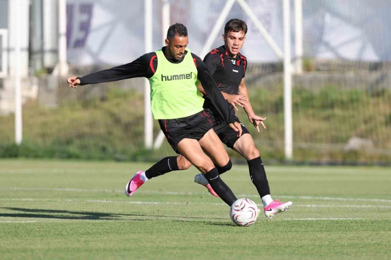 Sivasspor&rsquo;da 2. etap kampı başladı
