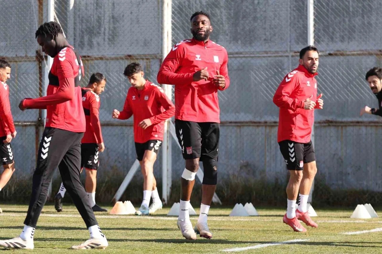 Sivasspor’da Boluspor maçı hazırlıkları sürdü
