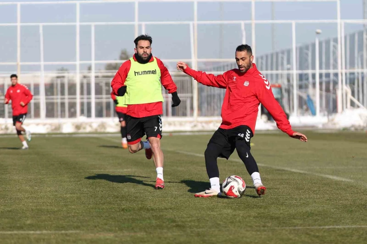 Sivasspor&rsquo;da Erzurumspor FK ma&ccedil;ı hazırlıkları s&uuml;r&uuml;yor
