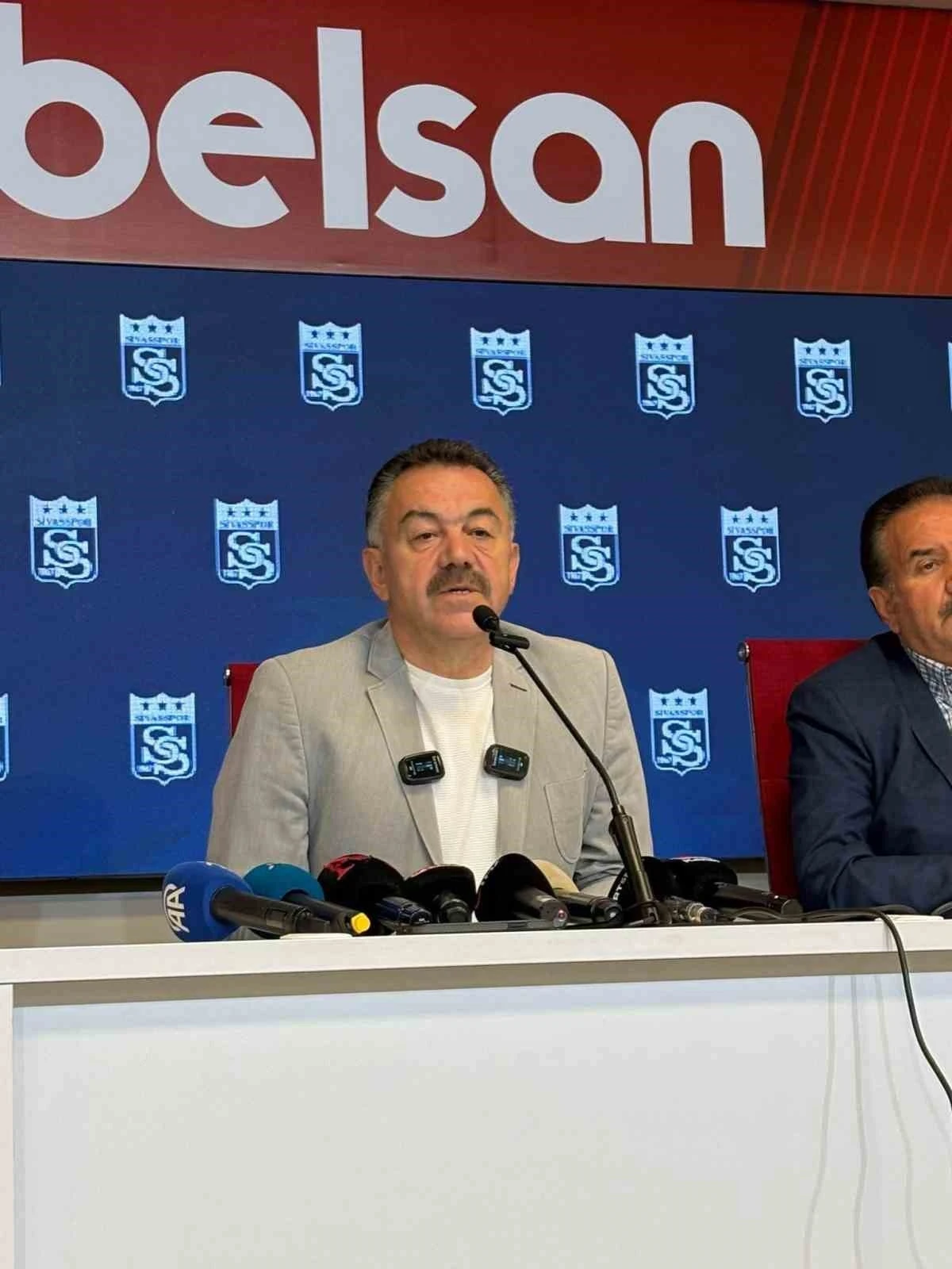 Sivasspor&rsquo;da se&ccedil;ime iki kala başkanlığa aday &ccedil;ıkmadı
