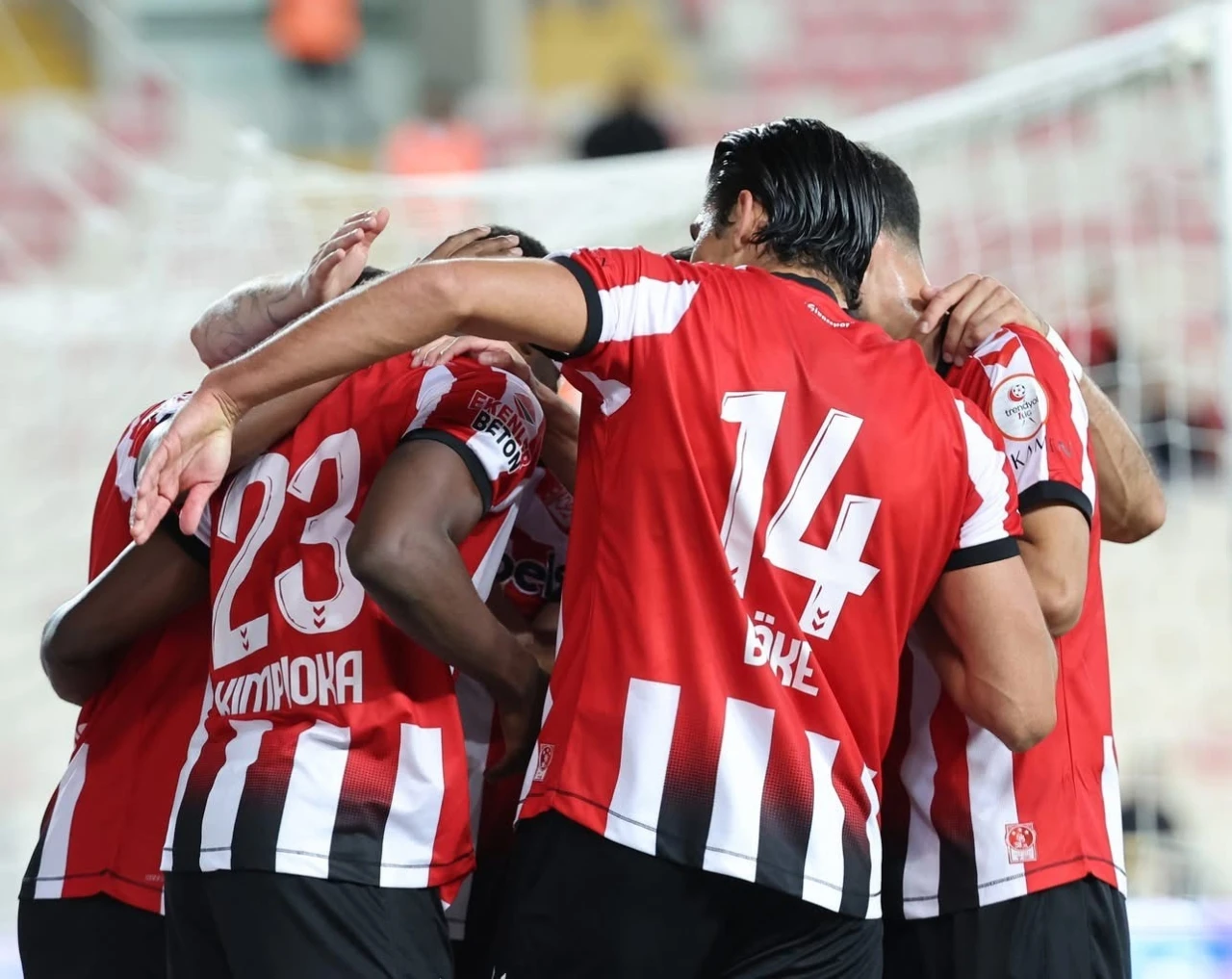 Sivasspor - Serik Spor maçının gelirleri Gazze’ye bağışlanacak
