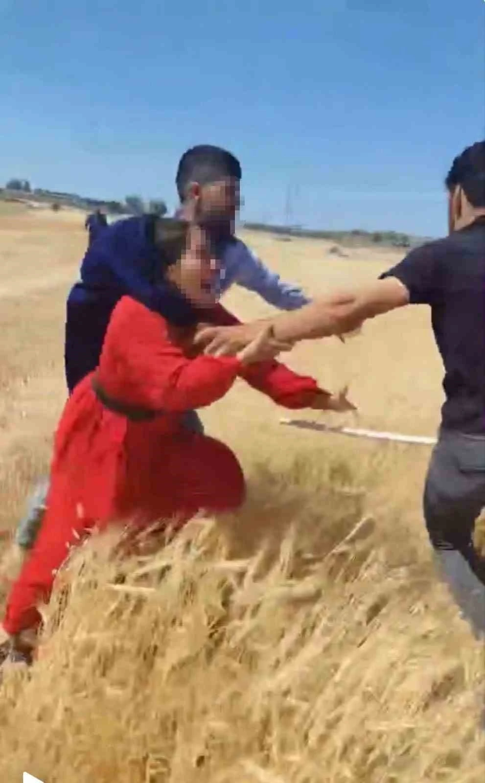 Siverek’te 5 kişinin yaralandığı aile kavgası kamerada
