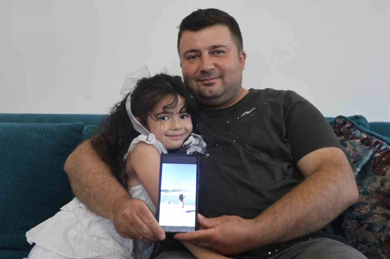 Skorsky pilotunun selamladığı Hifa’nın babası: &quot;Biraz mesafemiz vardı ama pilot da orada kızıma karşılık verdi ve kızımı mutlu etti&quot;
